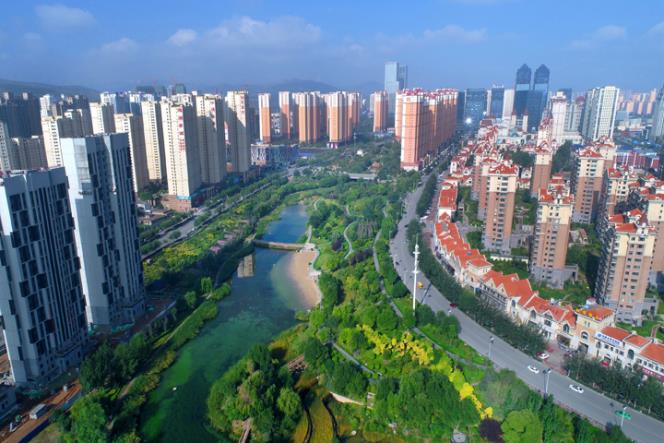 西宁：一座四季常绿的花园城市