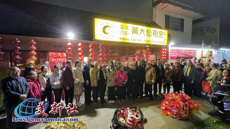 蒙市『般若修德善堂』及『赤松黃大仙祖宮』隆重舉行迎馬年『上頭柱香』及『慈善捐款』儀式