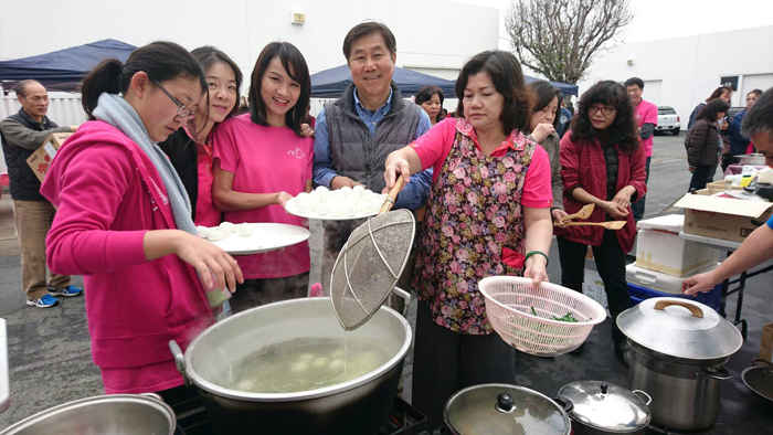 象徵團圓、幸福的湯圓，也是元宵節的傳統應景食物。.jpg